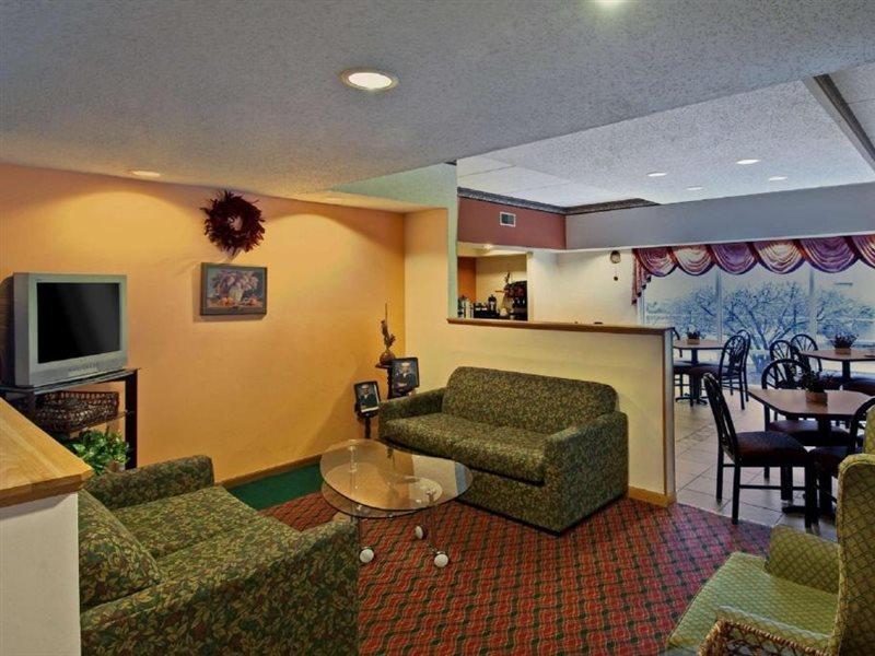 Americas Best Value Inn Waukegan Εξωτερικό φωτογραφία
